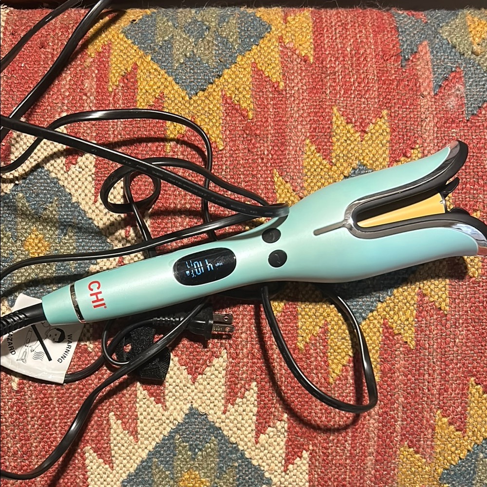 CHI Automatic Hair Curler in Light Blue